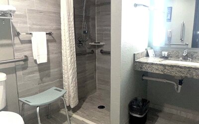 AmericInn by Wyndham White Bear Lake St. Paul