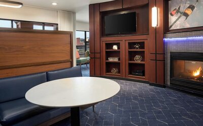 Courtyard Minneapolis St. Paul/Roseville by Marriott
