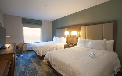 Hampton Inn & Suites Downtown St. Paul