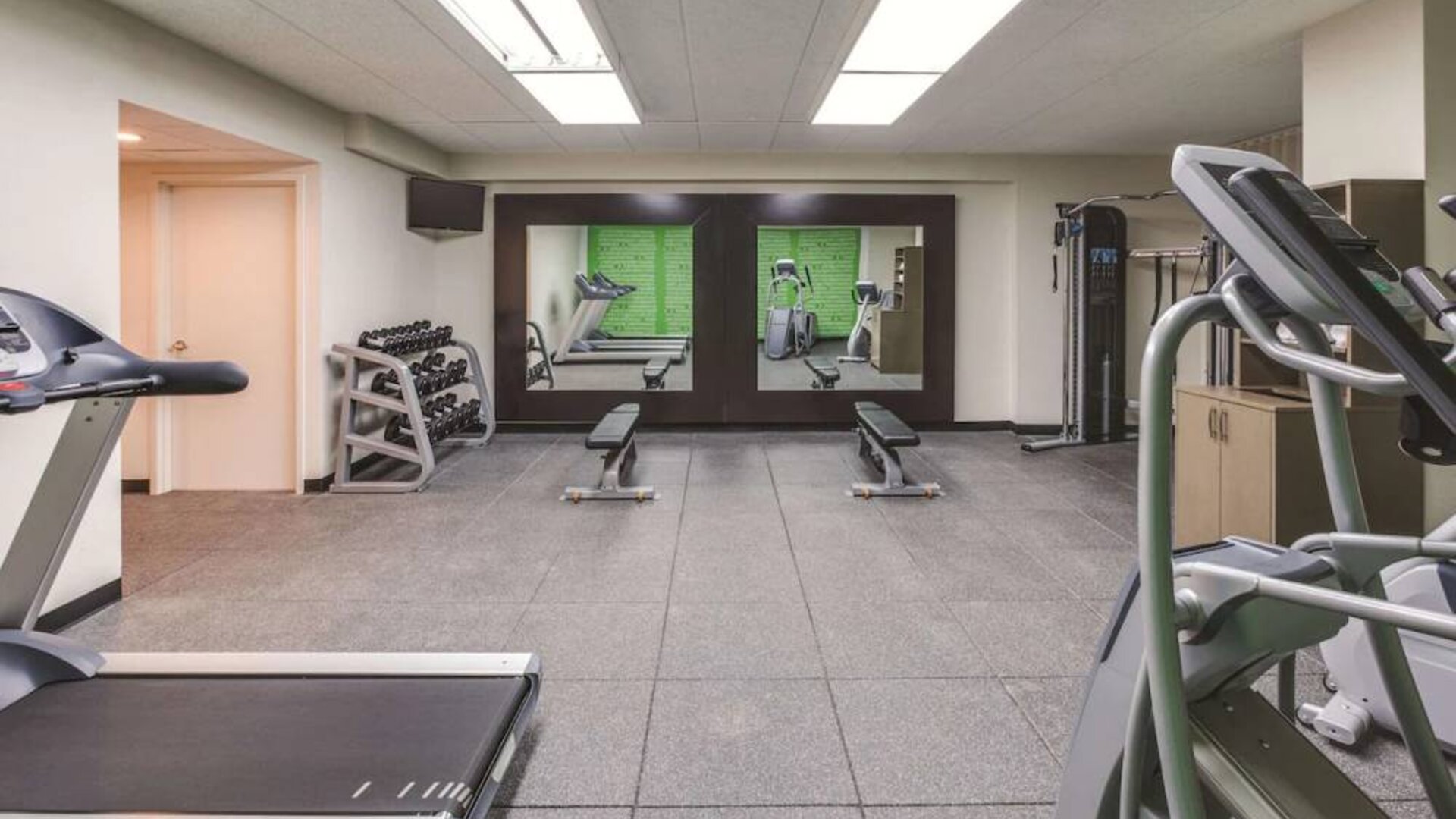 Fitness center at La Quinta Inn & Suites By Wyndham Philadelphia Airport.