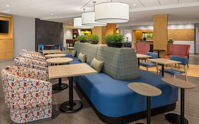 Home2 Suites by Hilton Roseville Minneapolis