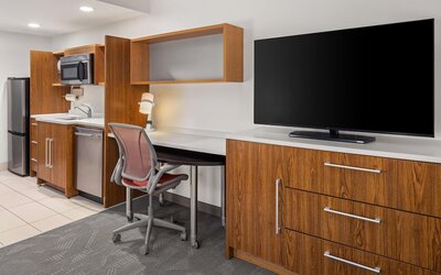 Home2 Suites by Hilton Roseville Minneapolis