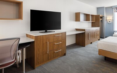 Home2 Suites by Hilton Roseville Minneapolis