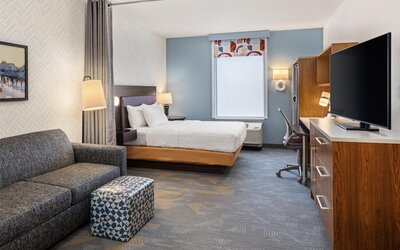 Home2 Suites by Hilton Roseville Minneapolis