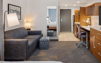 Home2 Suites by Hilton Roseville Minneapolis