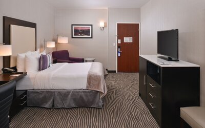Best Western Plus Hotel At The Convention Center