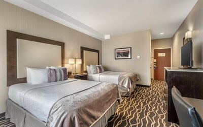 Best Western Plus Hotel At The Convention Center