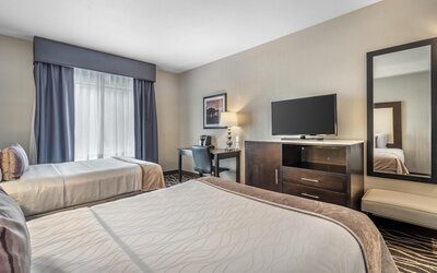 Best Western Plus Hotel At The Convention Center