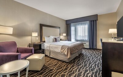 Best Western Plus Hotel At The Convention Center