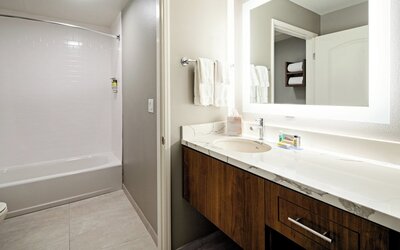 Staybridge Suites Long Beach Airport by IHG