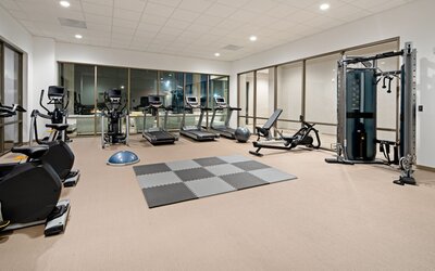 Staybridge Suites Long Beach Airport by IHG