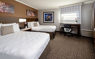 Holiday Inn Long Beach Airport Hotel and Conference Center by IHG