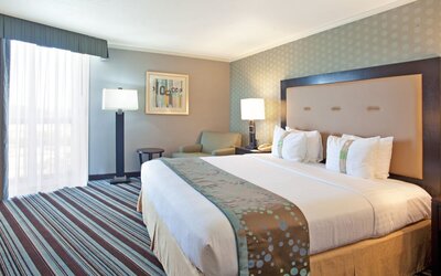 Holiday Inn Long Beach Airport Hotel and Conference Center by IHG