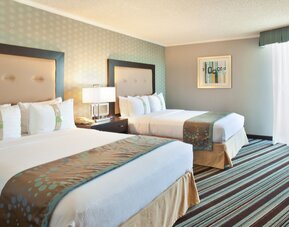 Holiday Inn Long Beach Airport Hotel and Conference Center by IHG