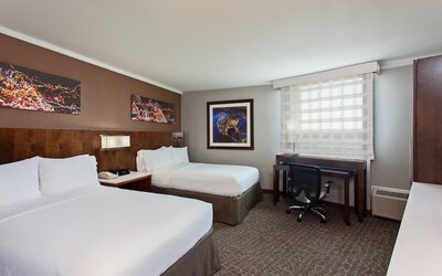 Holiday Inn Long Beach Airport Hotel and Conference Center by IHG