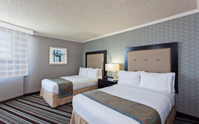 Holiday Inn Long Beach Airport Hotel and Conference Center by IHG