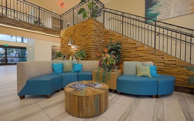 The Cove Hotel, Long Beach