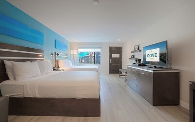 The Cove Hotel, Long Beach