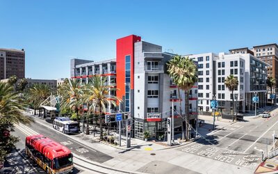 Hotel Mai Downtown Long Beach
