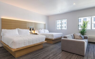Hotel Mai Downtown Long Beach