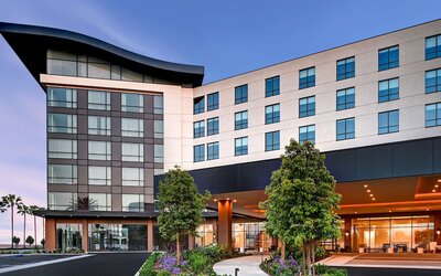 Hilton Garden Inn Anaheim Resort