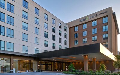 Hilton Garden Inn Anaheim Resort