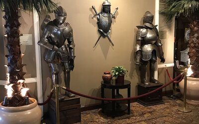 Anaheim Majestic Garden Hotel