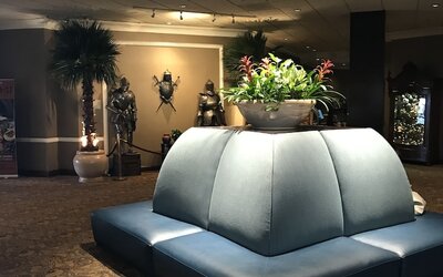 Anaheim Majestic Garden Hotel
