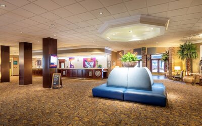 Anaheim Majestic Garden Hotel