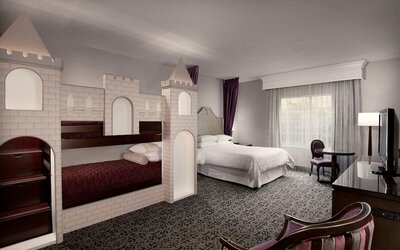 Anaheim Majestic Garden Hotel
