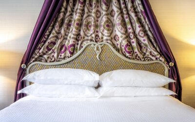 Anaheim Majestic Garden Hotel