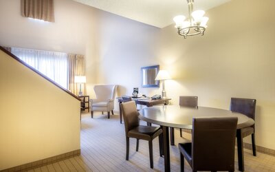Anaheim Majestic Garden Hotel