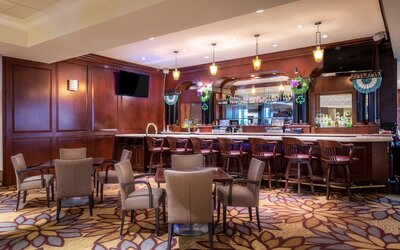 Anaheim Majestic Garden Hotel