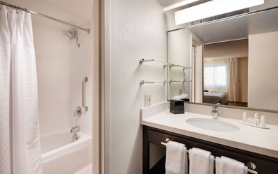 Fairfield by Marriott Anaheim Resort