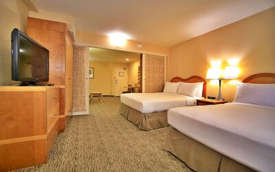 Anaheim Portofino Inn and Suites