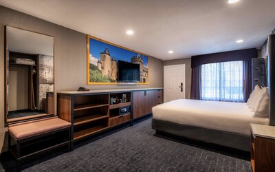 Anaheim Camelot Inn & Suites