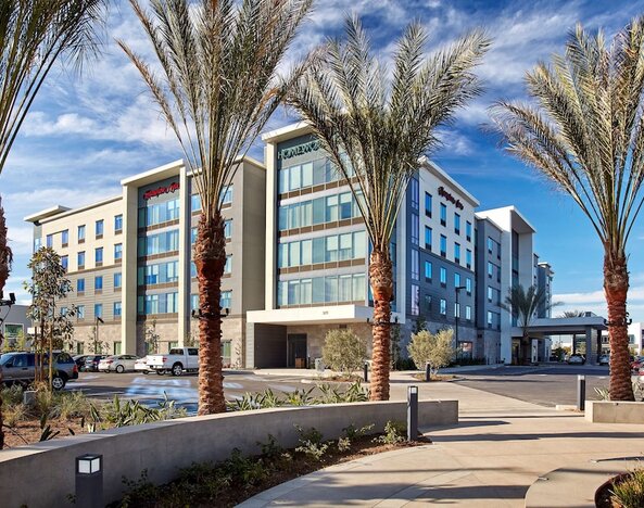 Homewood Suites by Hilton Long Beach Airport