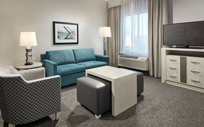Homewood Suites by Hilton Long Beach Airport