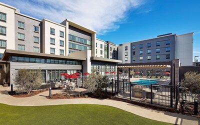 Homewood Suites by Hilton Long Beach Airport