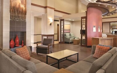 Lobby and coworking lounge at Hyatt Place Chicago/Hoffman Estates.
