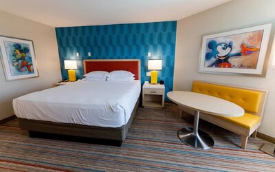 Howard Johnson by Wyndham Anaheim Hotel and Water Playground