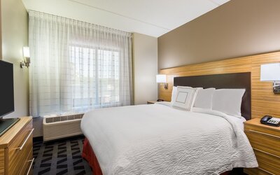 TownePlace Suites Latham Albany Airport