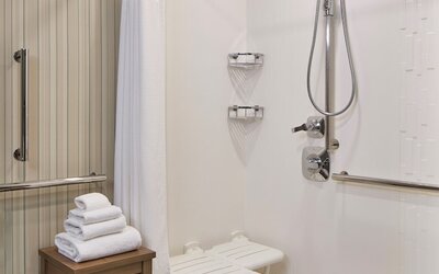 Courtyard by Marriott Albany Troy/Waterfront