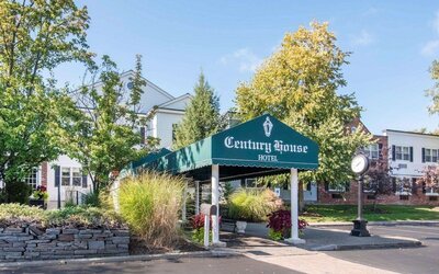 The Century House Latham - North Albany, an Ascend Collection Hotel