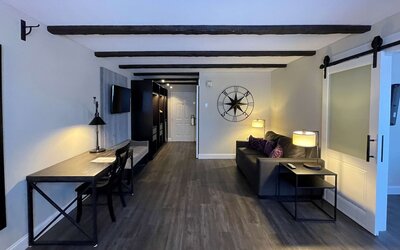 The Century House Latham - North Albany, an Ascend Collection Hotel