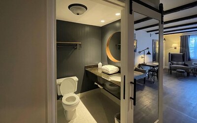 The Century House Latham - North Albany, an Ascend Collection Hotel