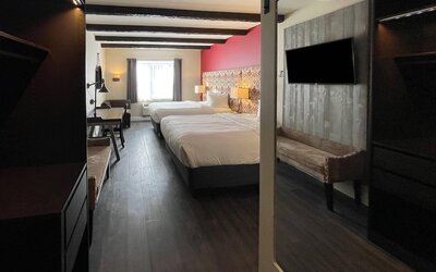 The Century House Latham - North Albany, an Ascend Collection Hotel