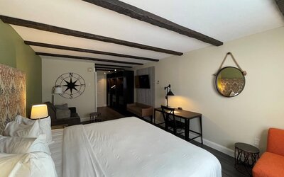 The Century House Latham - North Albany, an Ascend Collection Hotel