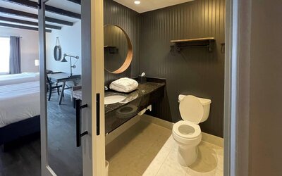 The Century House Latham - North Albany, an Ascend Collection Hotel