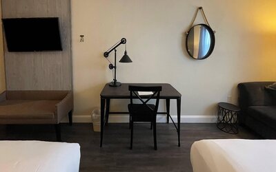 The Century House Latham - North Albany, an Ascend Collection Hotel
